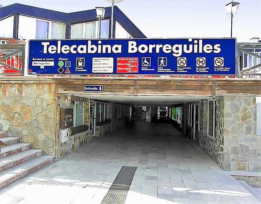 Ski Plaza Sierra Nevada & Zona Baja エクステリア 写真