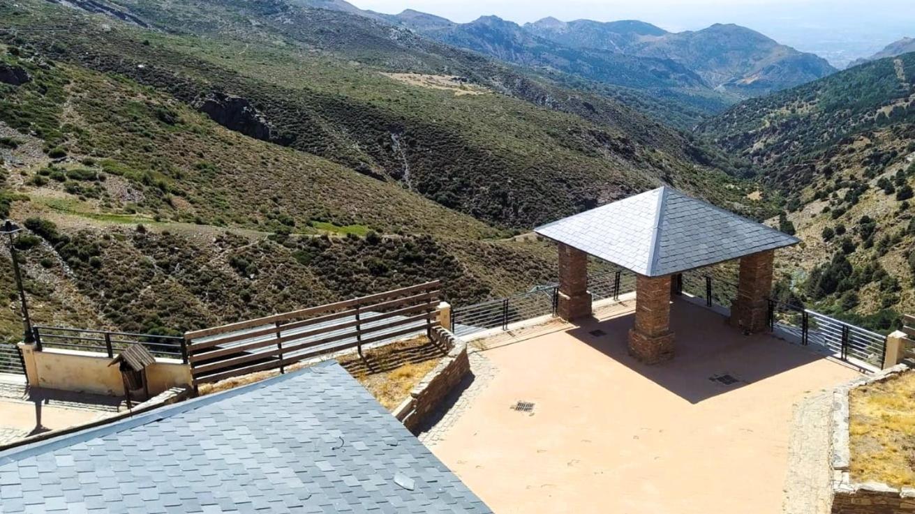 Ski Plaza Sierra Nevada & Zona Baja エクステリア 写真